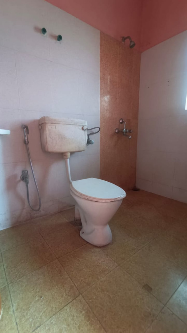 Unfurnished 3bhk in Janakpur Path, Kalyani Nagar, JANAKPUR, Kahilipara, Guwahati, Assam, India for Rent